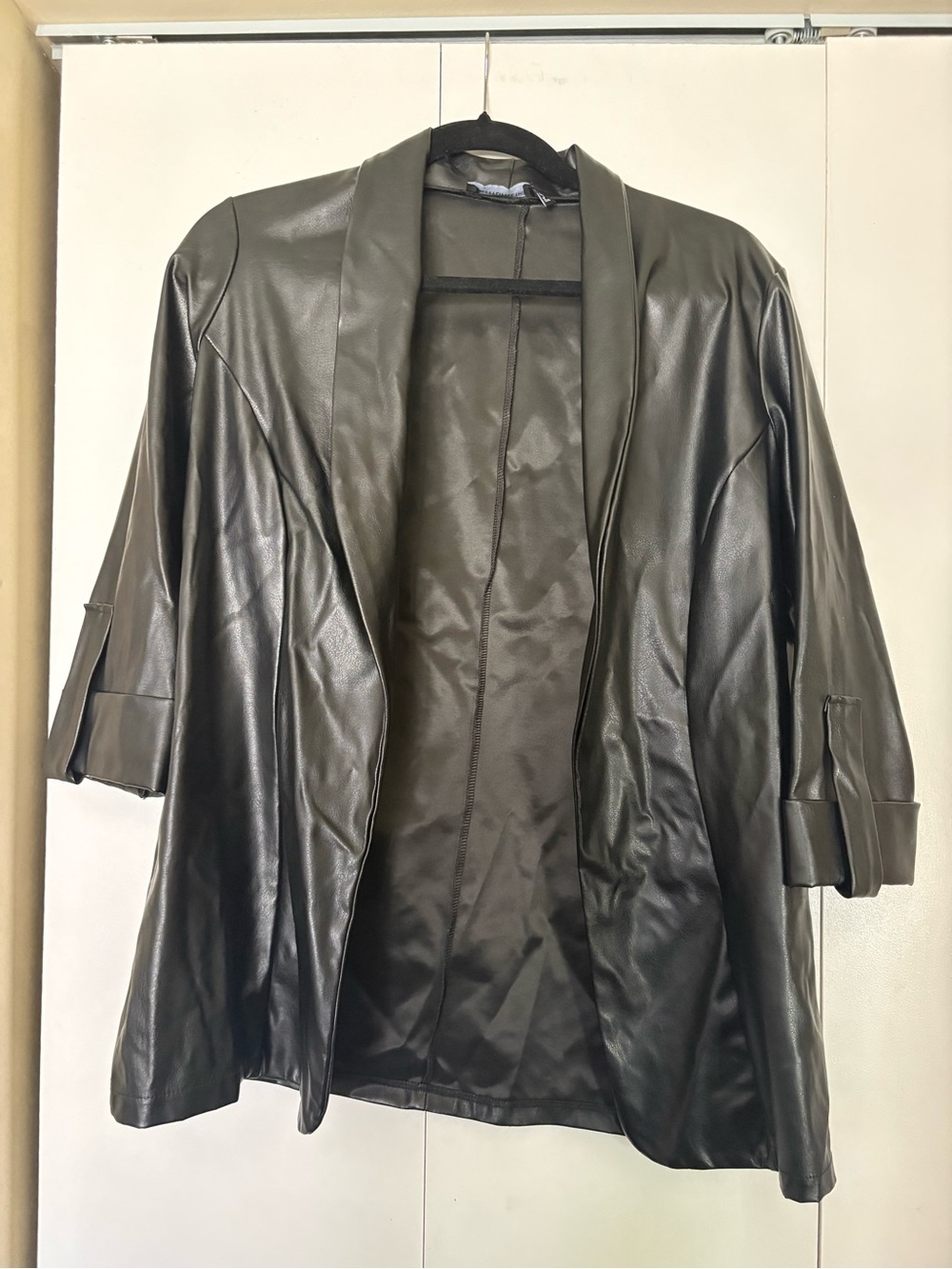 PrettyLittleThing Black Faux Leather Open-Front Blazer